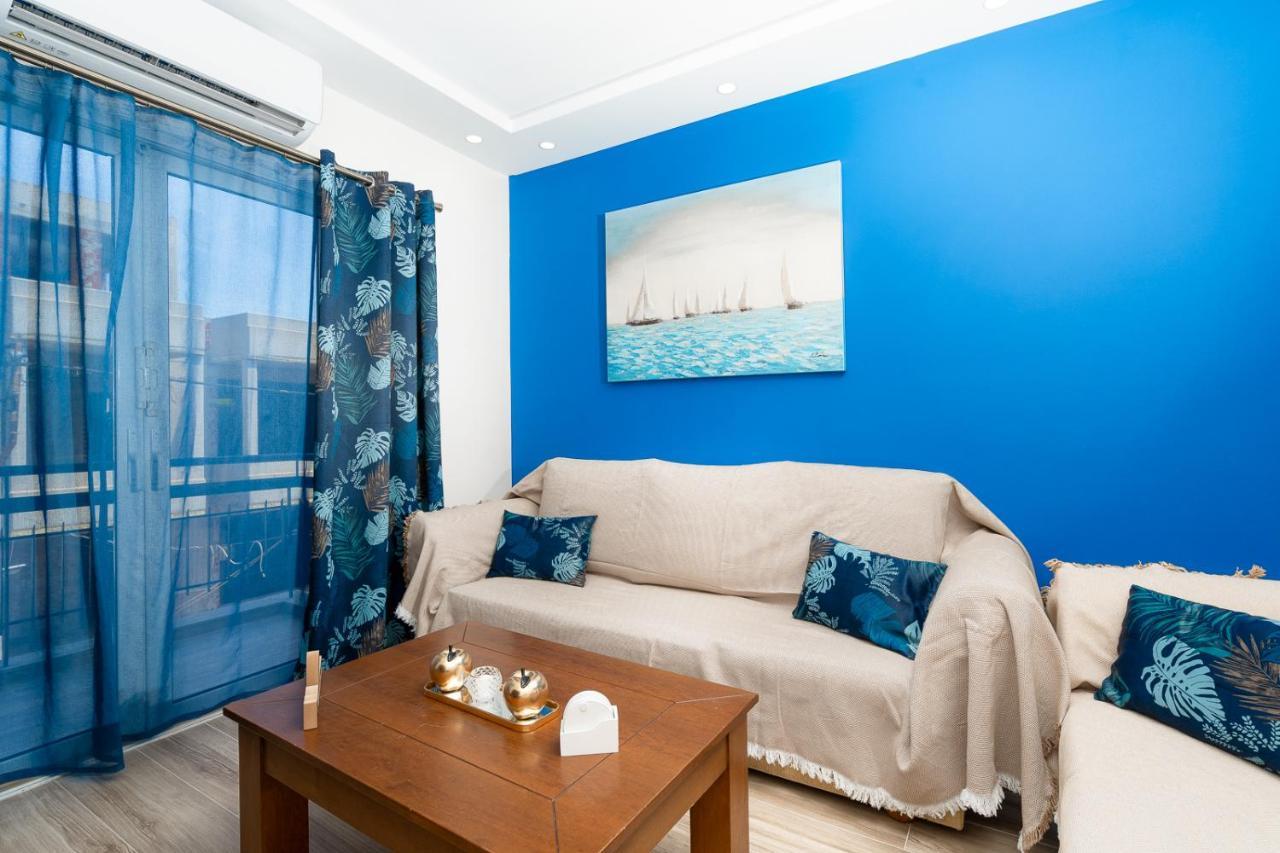 Artemis Bay Apartments Near Sea And Airport Kültér fotó